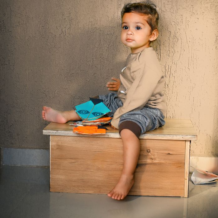 Cusick's Managing Pediatric Orthopedic and Motor Development On-Demand Course Girl Sitting on Box